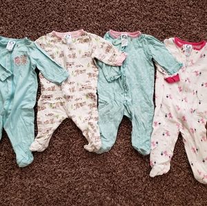 Gerber Infant Sleepers (0-3m, 3-6m)